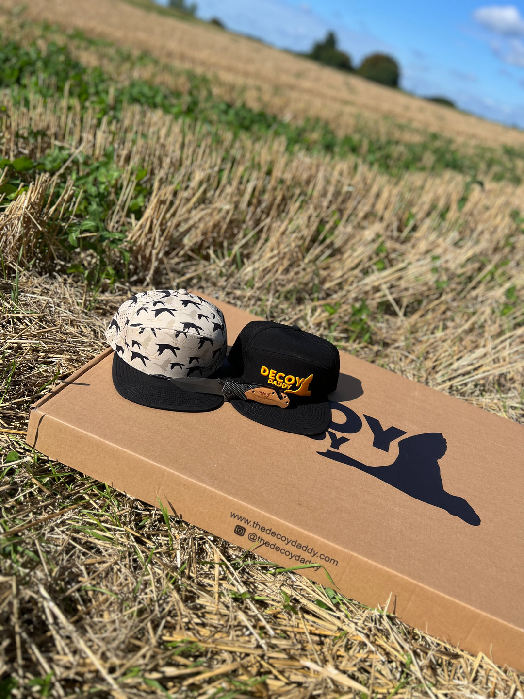 DUCAMO Snap Back